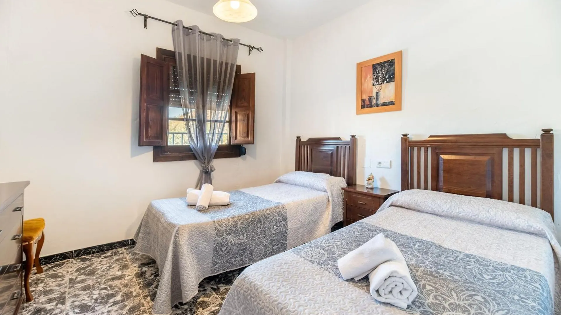 Pensjonat Hotel El Abuelo Guaro Hiszpania