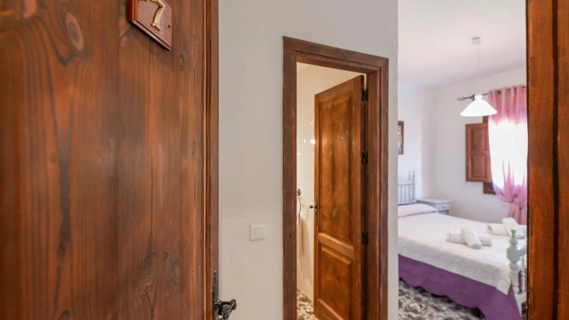 Hotel El Abuelo Guaro