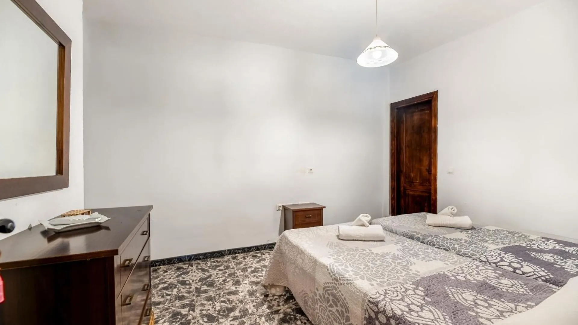 Hotel El Abuelo Guaro