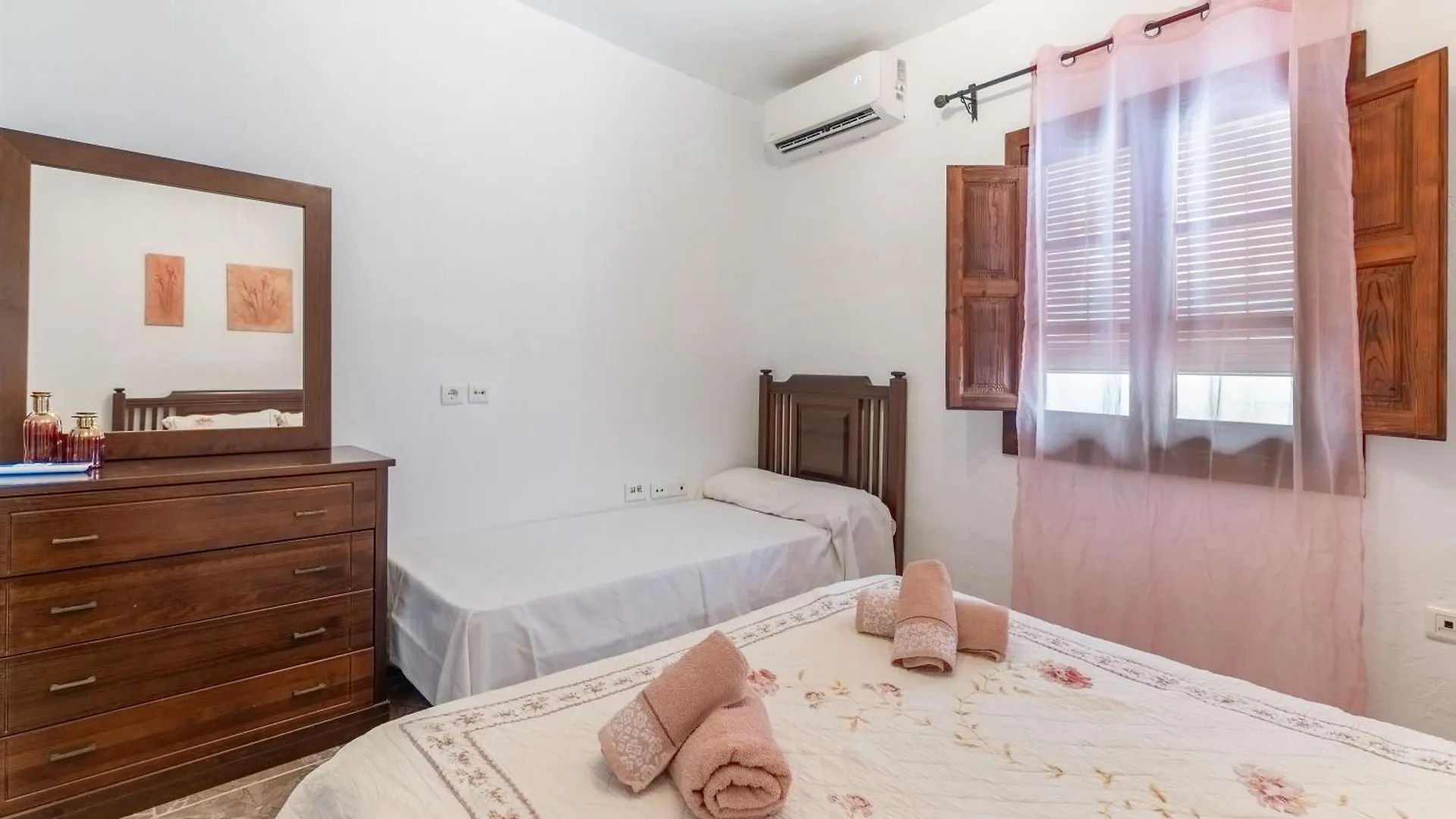 Pensjonat Hotel El Abuelo Guaro