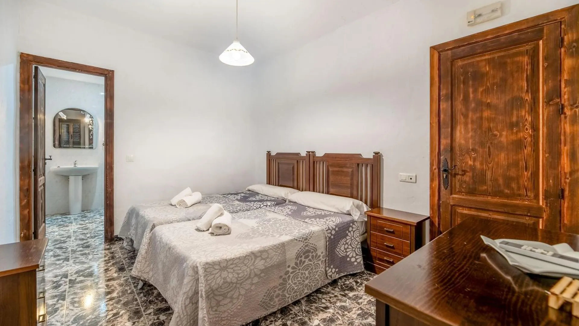 El Abuelo Otel Guaro İspanya